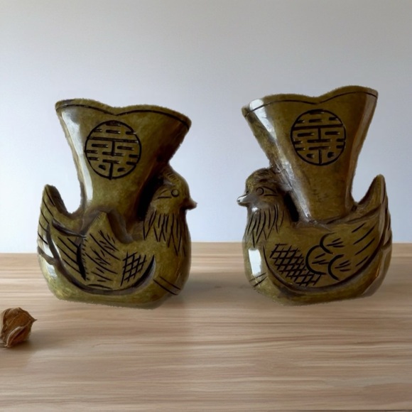 Elegant Green New Jade Bird candle holders - Picture 1 of 9